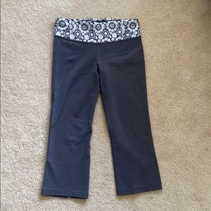 Lululemon cropped pant